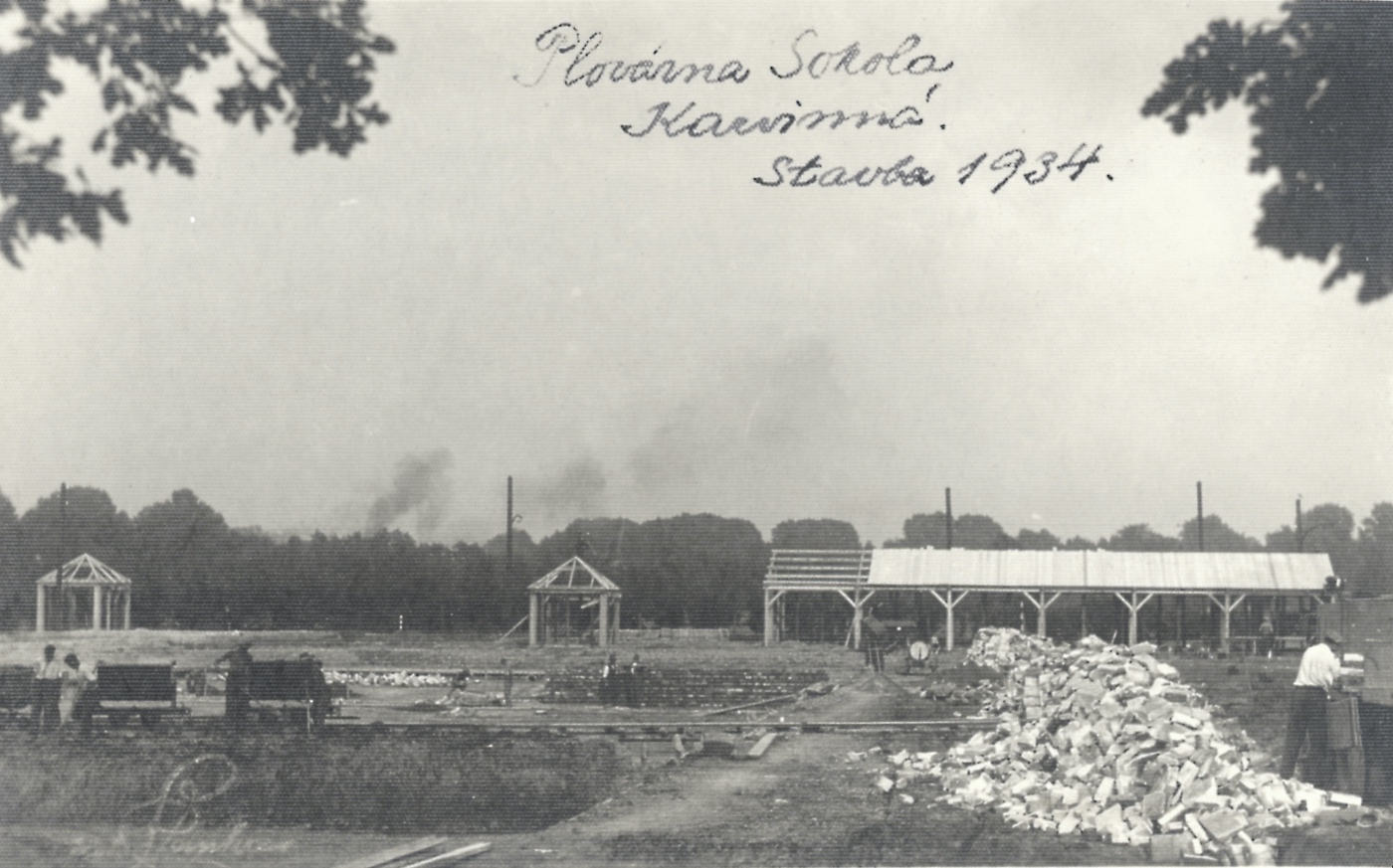 Z výstavby městské plovárny v roce 1934