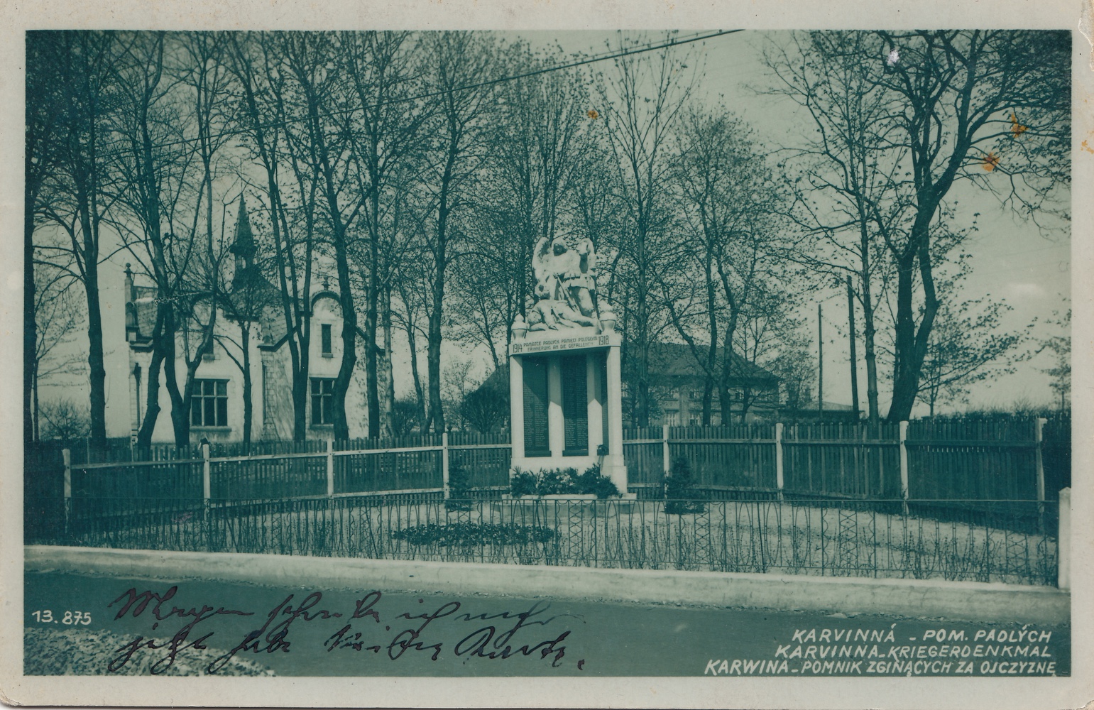 Památník obětem 1. světové války. Postaven v roce 1928.