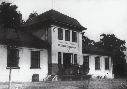 Larisch‑Mönnichova lihočistna a octárna