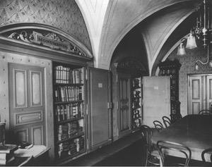 Kancelář archivu v roce 1927